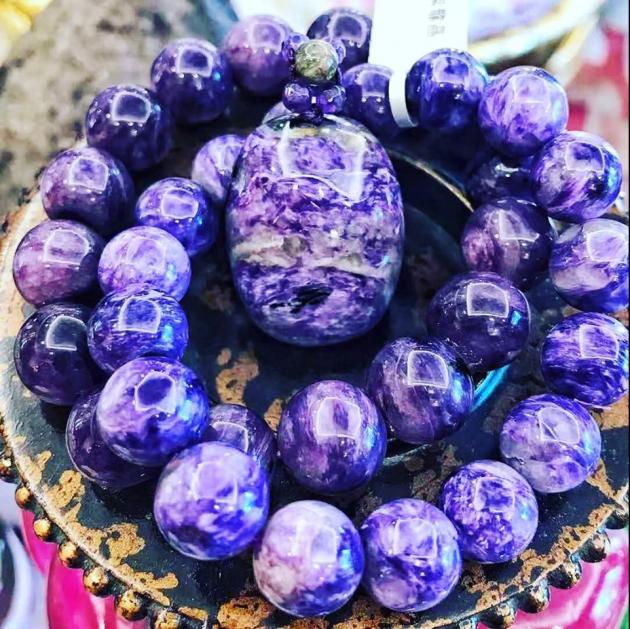 紫龍晶 Chaorite 3